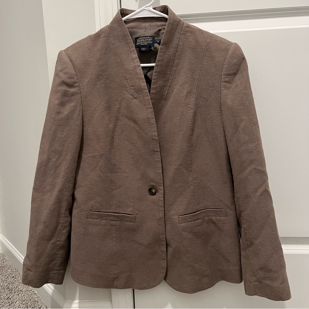 Pendleton Classic Women’s Brown Blazer Size Petite 10